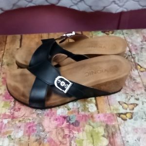 Leather vionic sandals